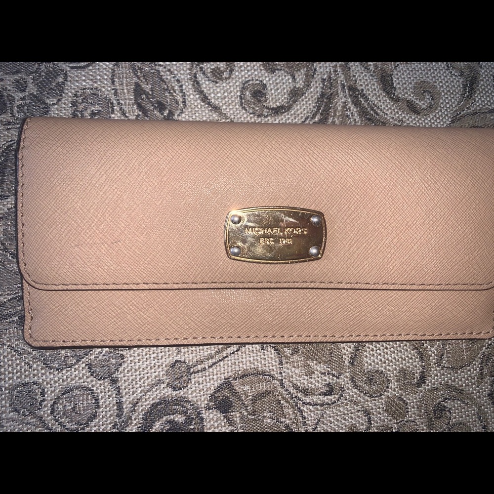 Micheal Kors Wallet